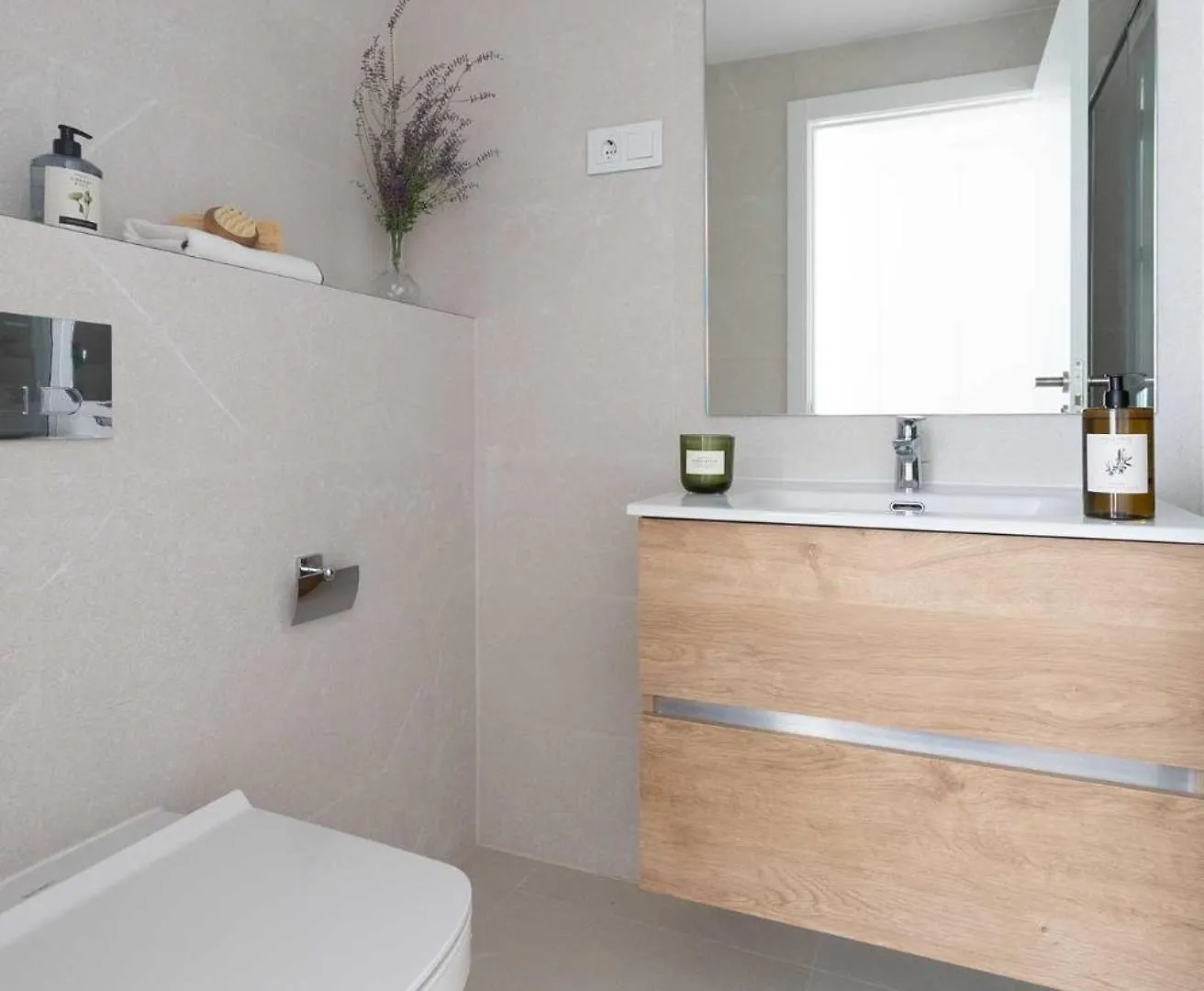 Duplex Con Piscina Y Garaje En Ciudad Jardin Apartment Madrid
